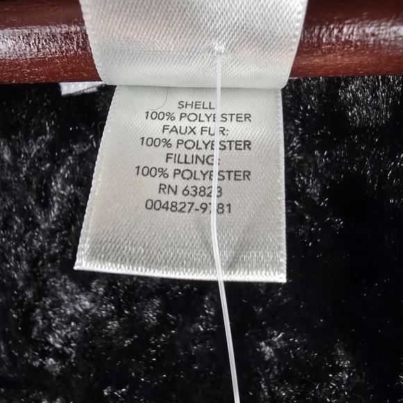 CJ BANKS Reversible Ruffle Zip Vest Faux Fur Black Women Sz 3X Neutral Layering - Picture 9 of 13